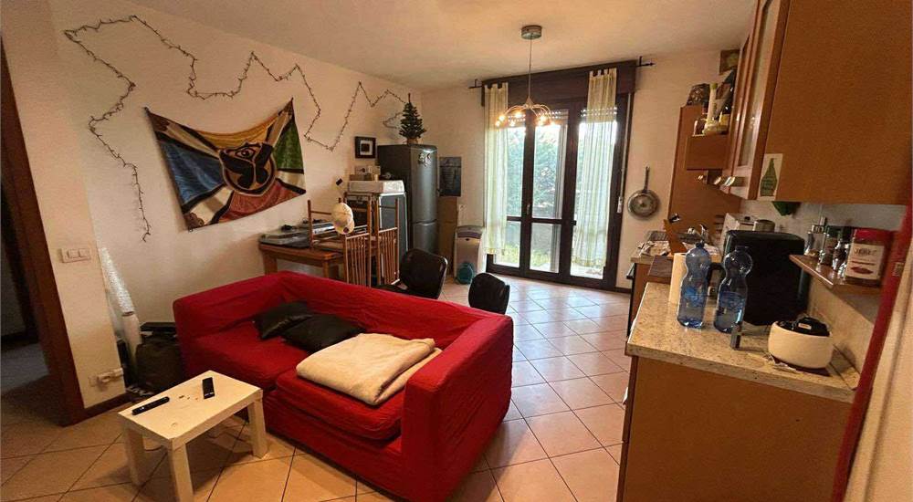 SOGGIORNO CON CUCINA A VISTA