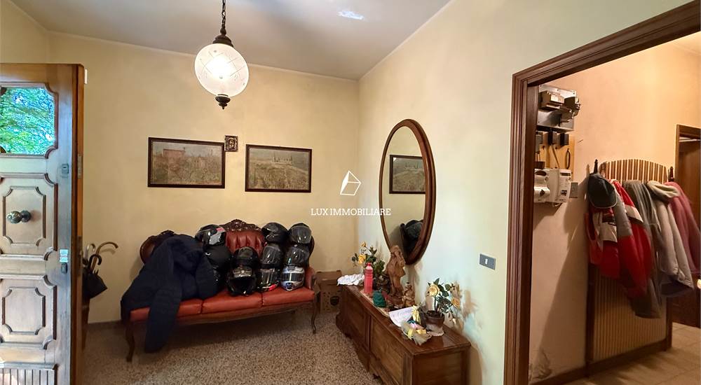 ingresso comune