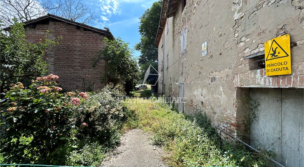 Facciata - Giardino
